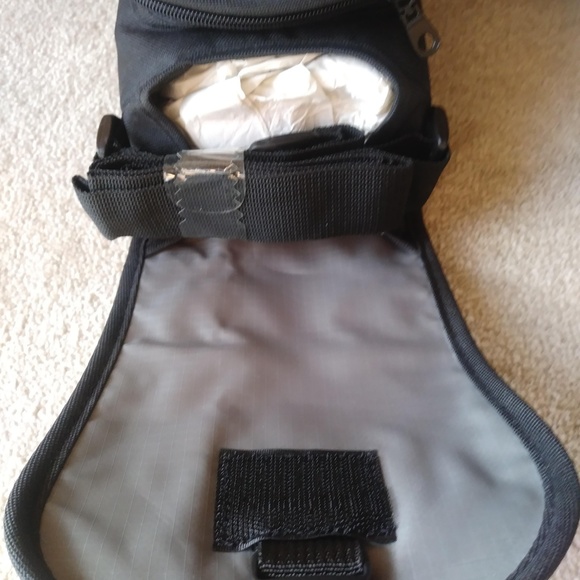 DENALI Padded Bag for MP3-Digital camera-Cell phone - Picture 6 of 9